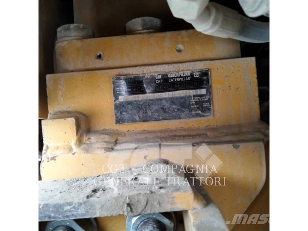 CAT D6T Bouteurs sur chenilles