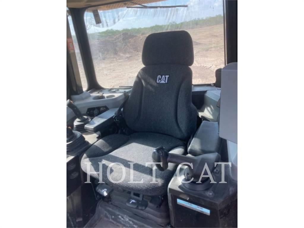 CAT D6T XWVP Bouteurs sur chenilles