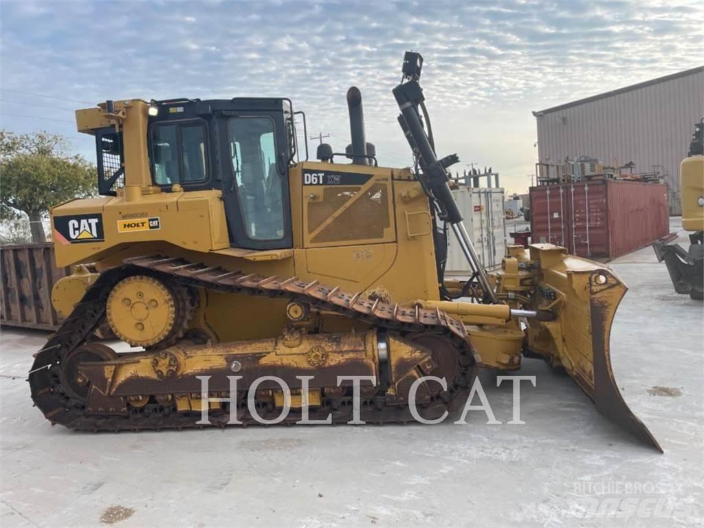 CAT D6T XWVPWI Bouteurs sur chenilles