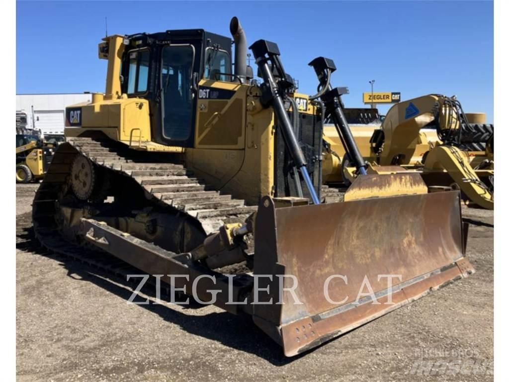 CAT D6T4FLGPA Bouteurs sur chenilles