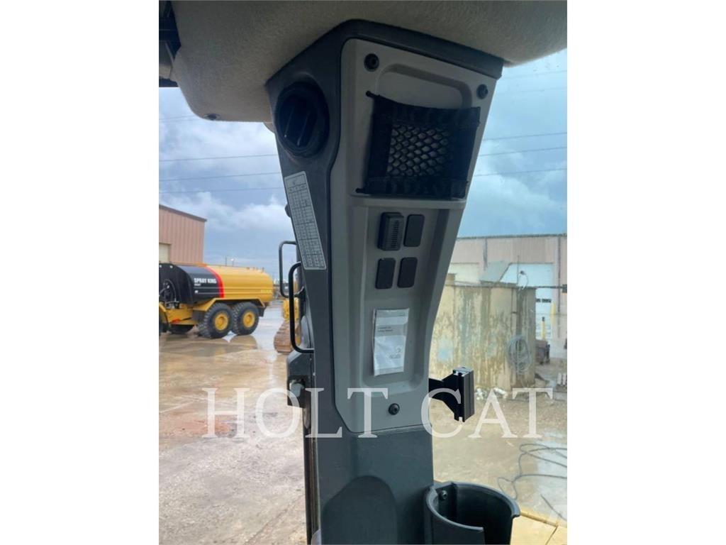 CAT D6XELGPVP3 Chargeuse compacte