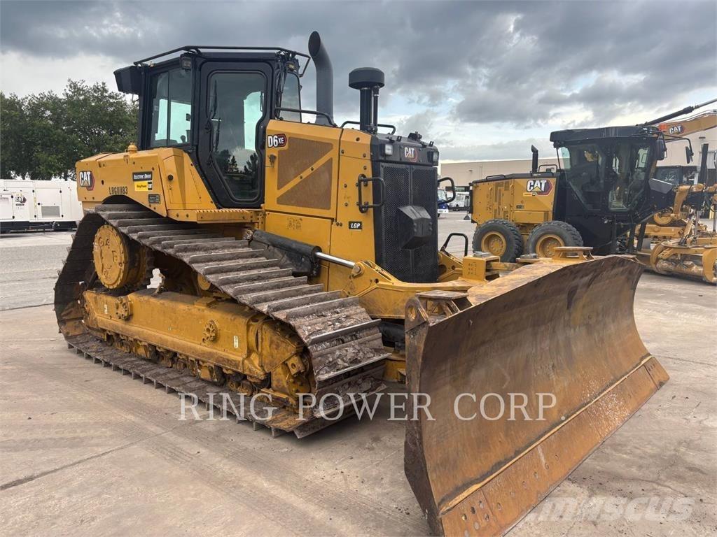 CAT D6XEVPAT Bouteurs sur chenilles