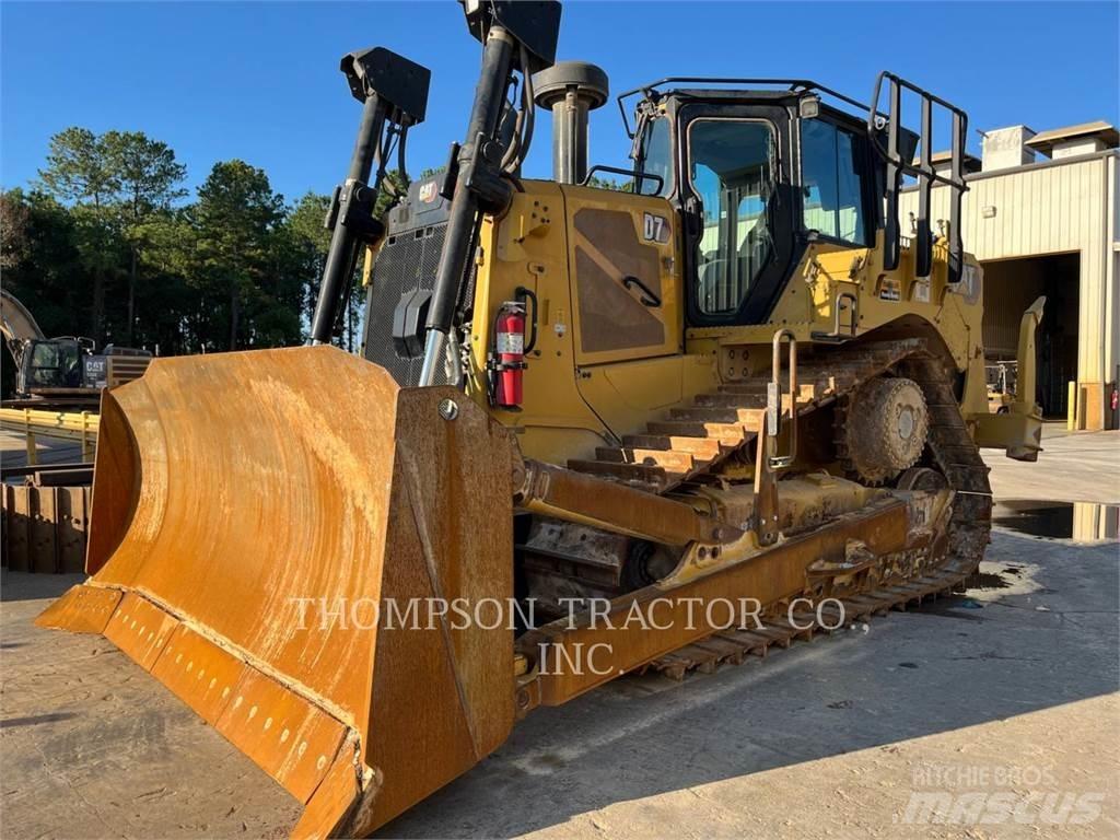 CAT D7-17 Bouteurs sur chenilles