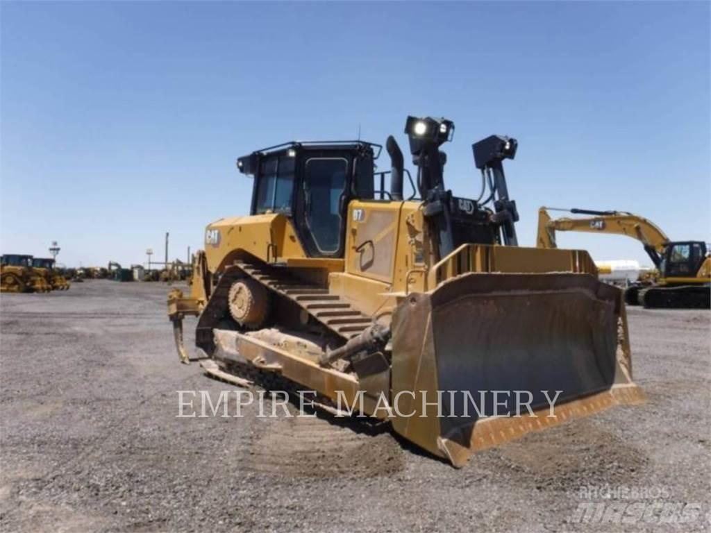 CAT D7-17 Bouteurs sur chenilles