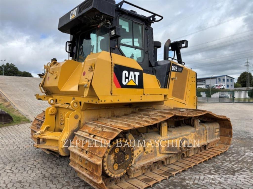 CAT D7E Bouteurs sur chenilles