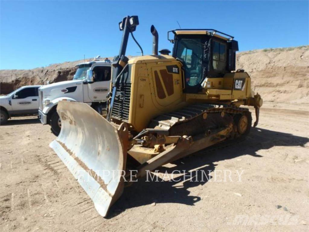 CAT D7E Bouteurs sur chenilles