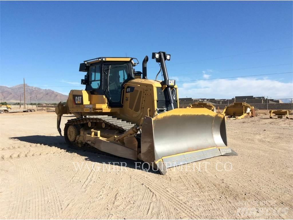 CAT D7E Bouteurs sur chenilles