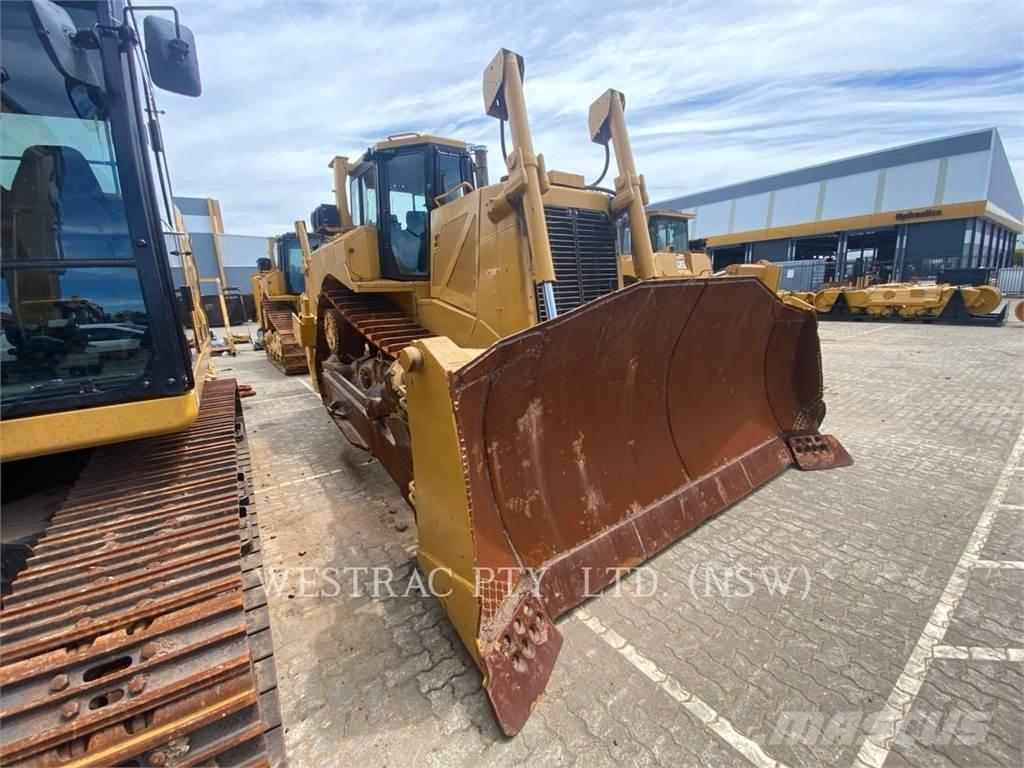 CAT D8T Bouteurs sur chenilles