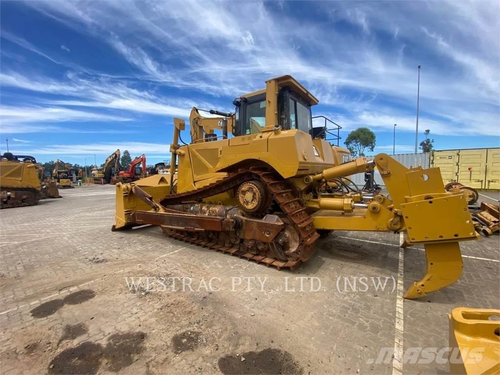 CAT D8T Bouteurs sur chenilles