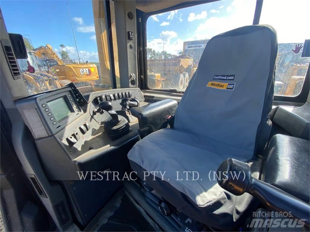 CAT D8T Bouteurs sur chenilles