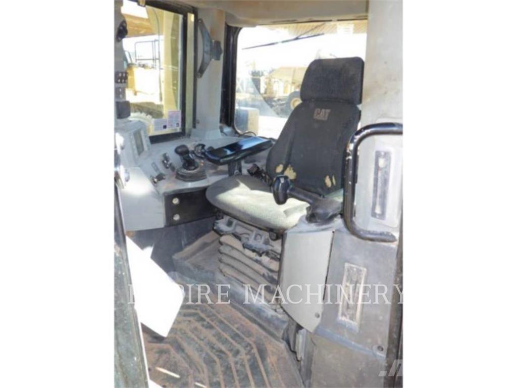 CAT D8T Bouteurs sur chenilles