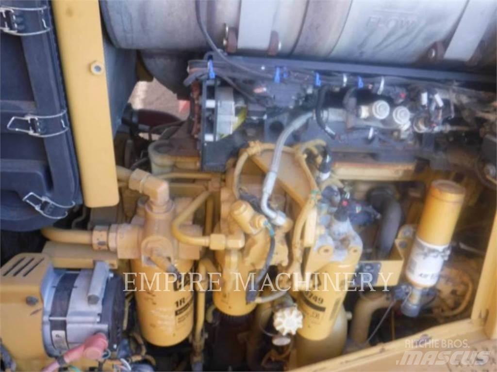 CAT D8T Bouteurs sur chenilles