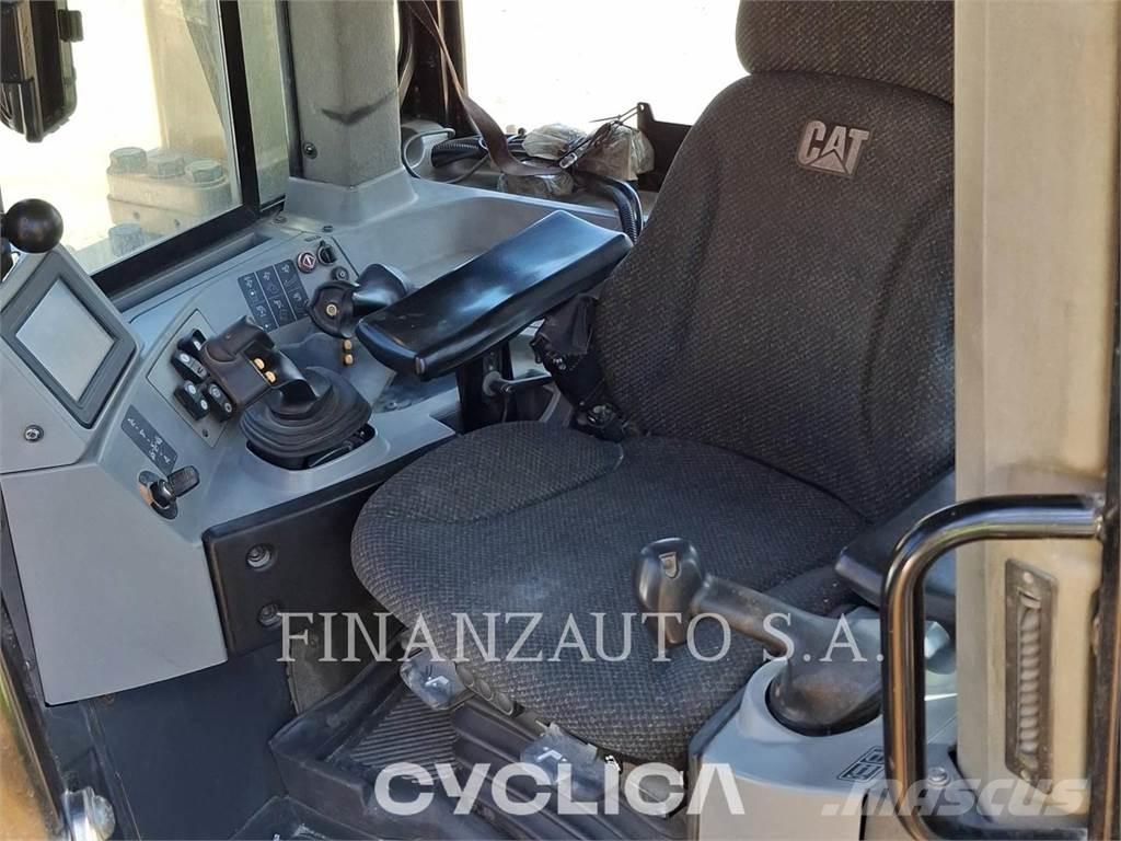 CAT D8T Bouteurs sur chenilles
