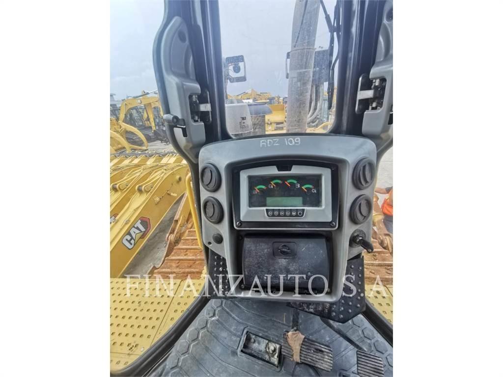 CAT D8T Bouteurs sur chenilles