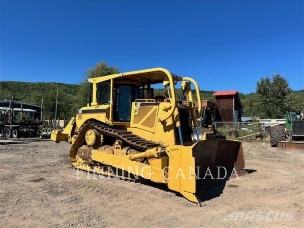 CAT D8T Bouteurs sur chenilles