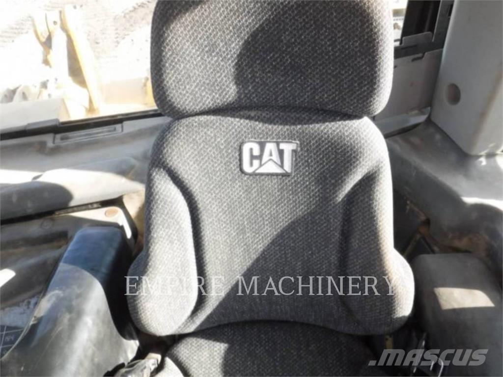 CAT D8T Bouteurs sur chenilles