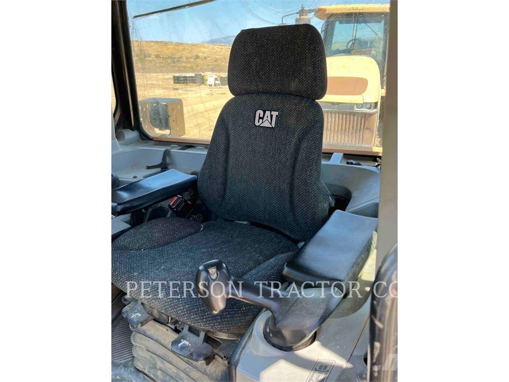 CAT D8T Bouteurs sur chenilles