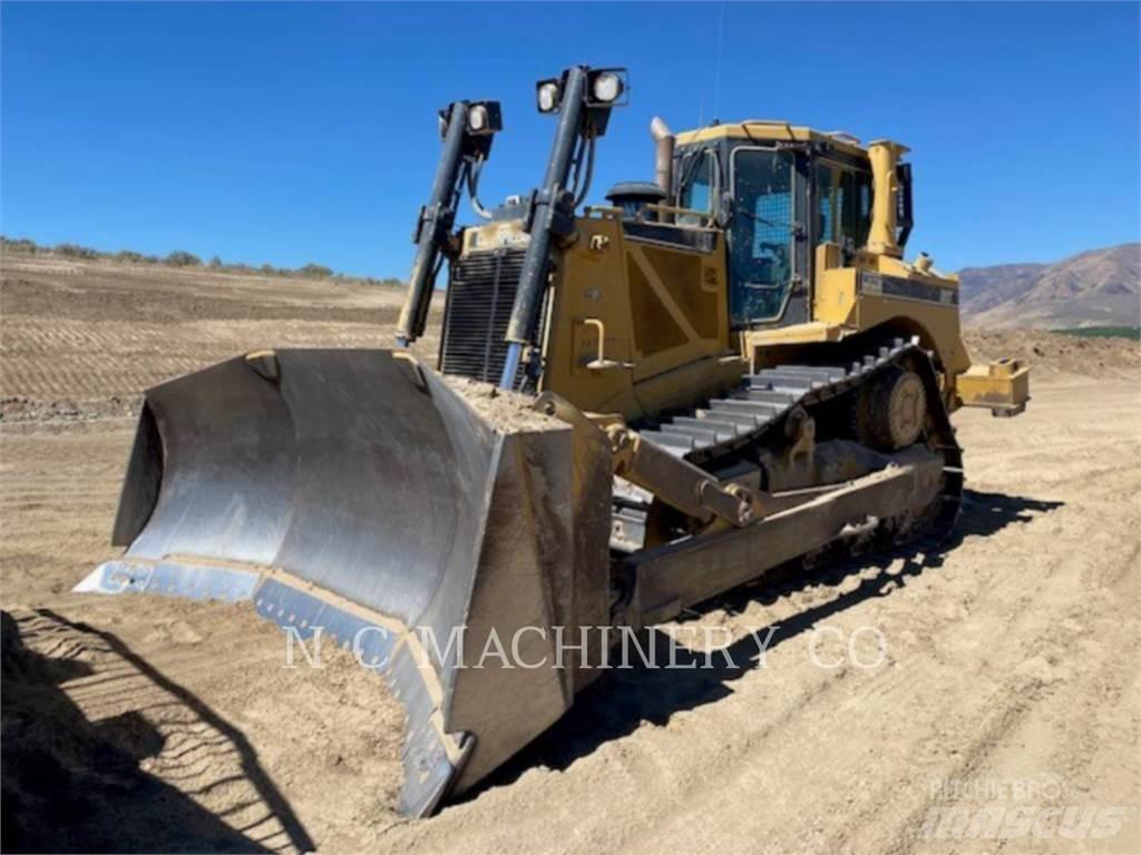 CAT D8T Bouteurs sur chenilles