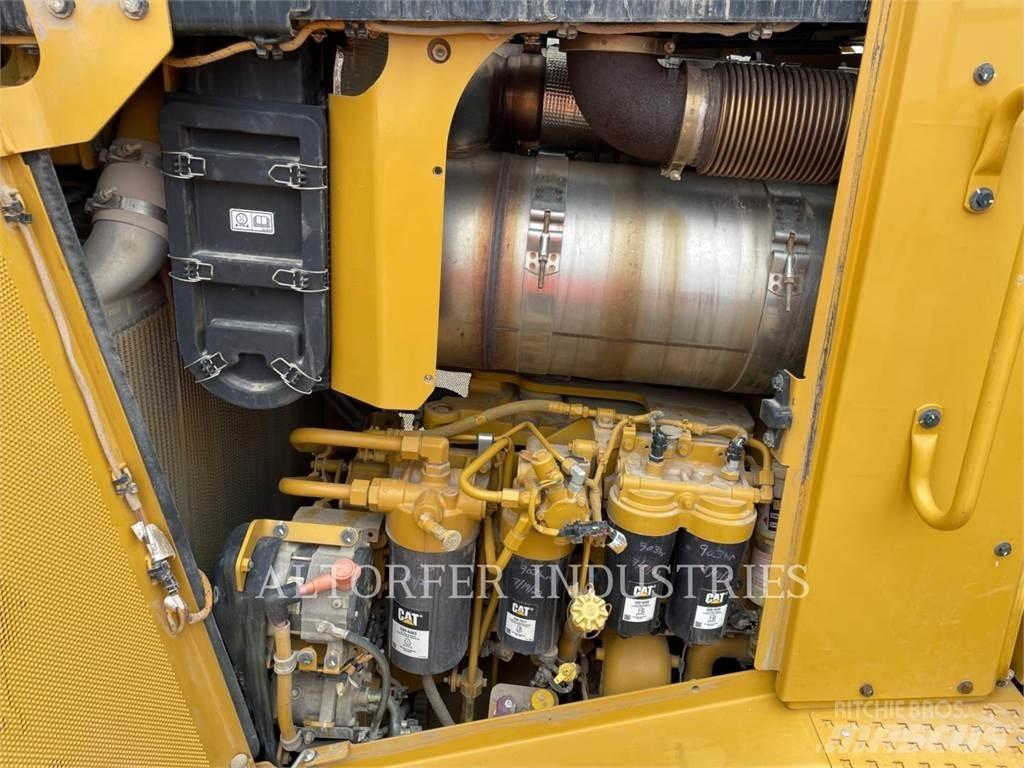 CAT D8T W Bouteurs sur chenilles