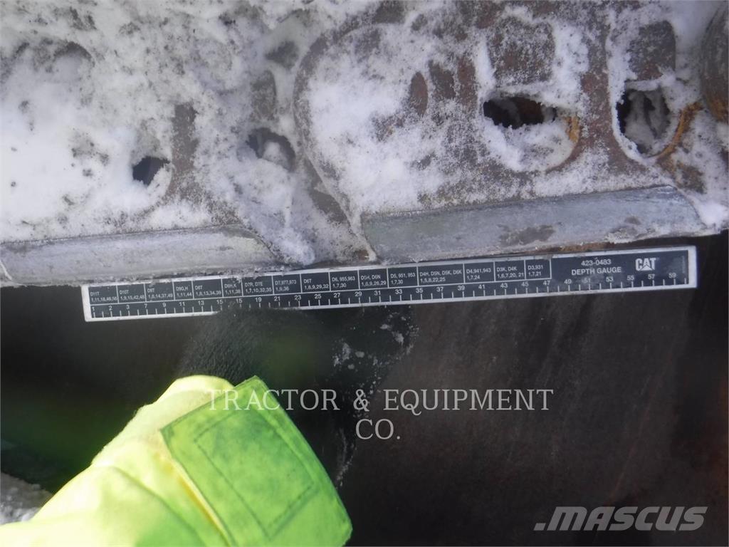 CAT D9 Bouteurs sur chenilles