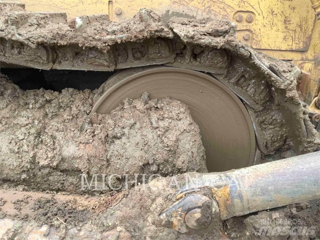CAT D9H Bouteurs sur chenilles