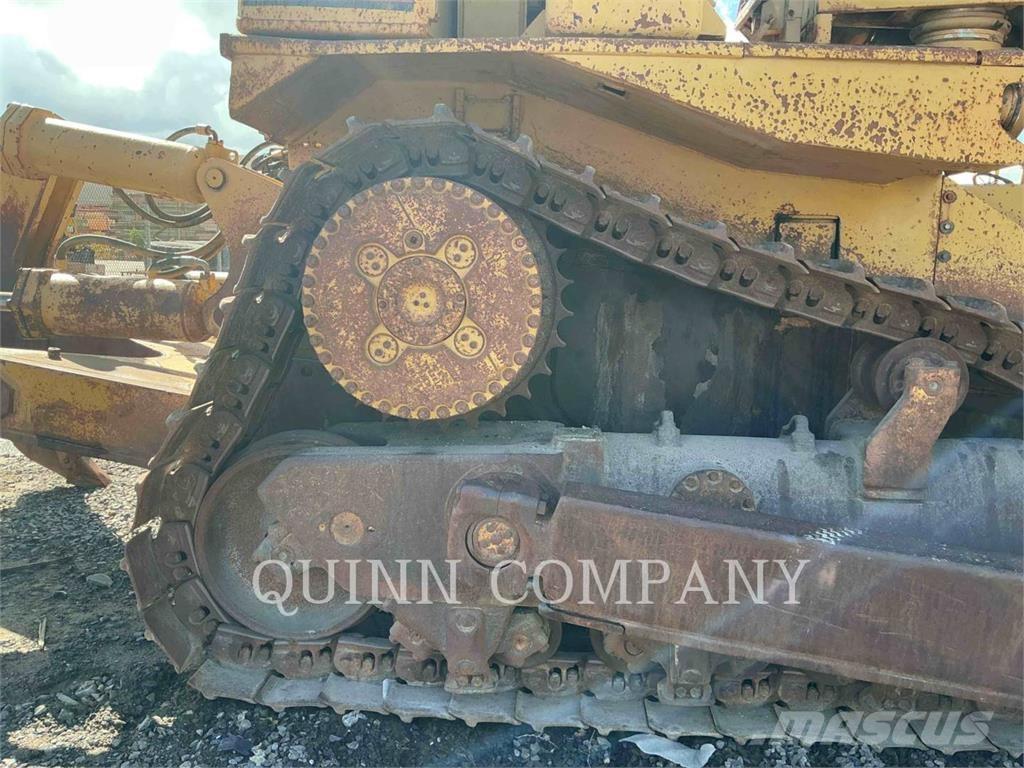 CAT D9L Bouteurs sur chenilles