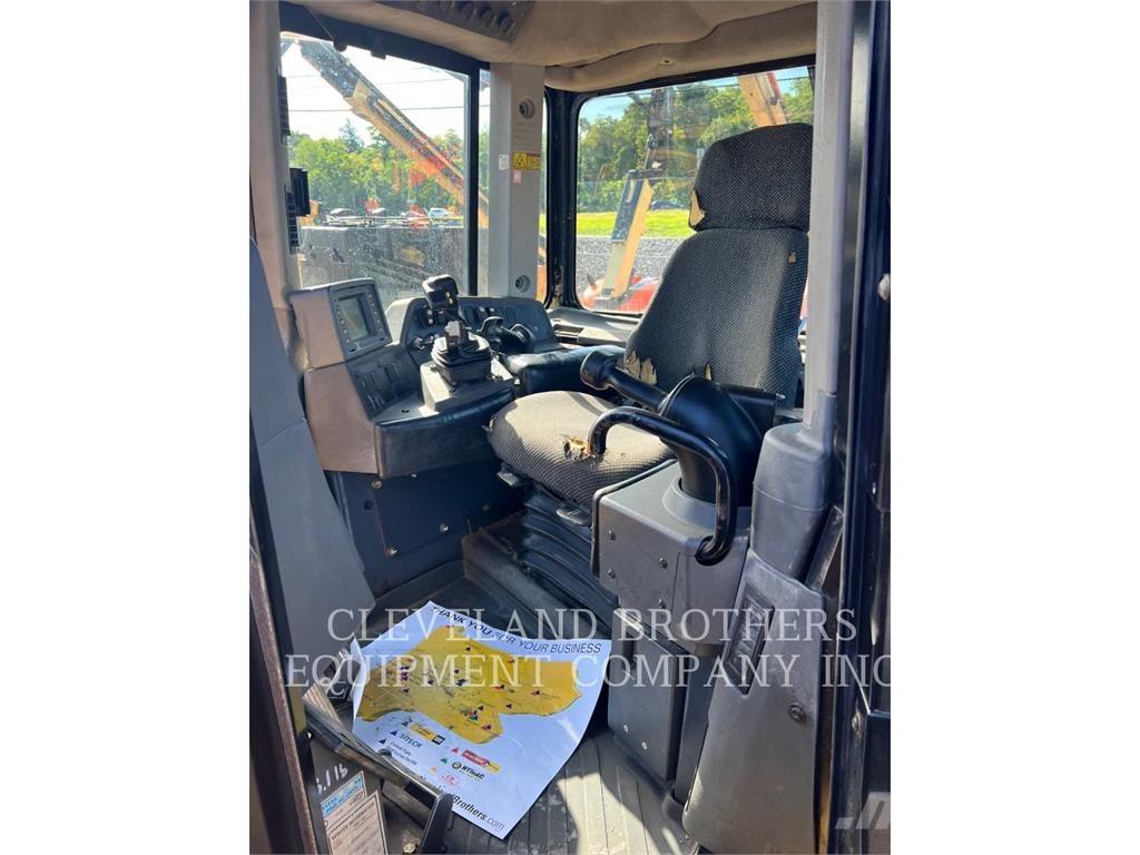 CAT D9T Bouteurs sur chenilles