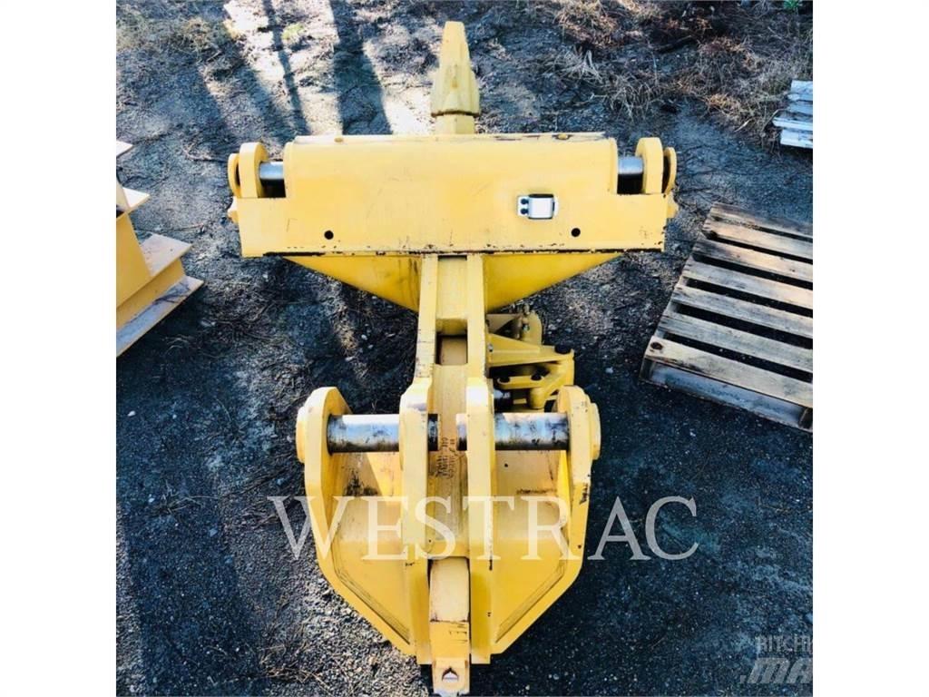 CAT D9T RIPPER Scarificateur