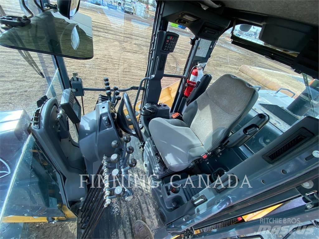 CAT DER870G Niveleuse