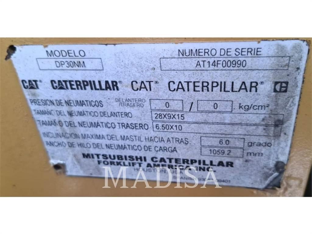 CAT DP30NM5-D Autres Chariots élévateurs