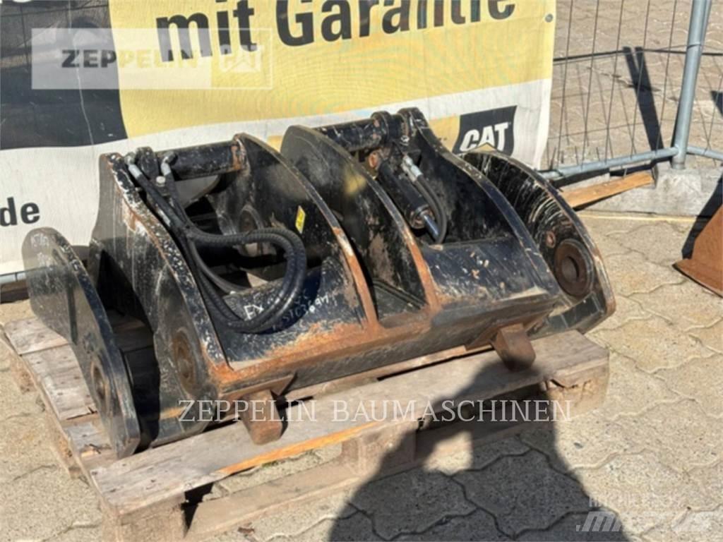 CAT FC950 Attache rapide pour godet
