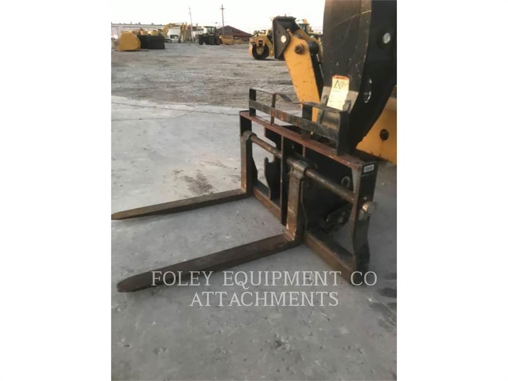CAT FKTHT60W Chariot télescopique