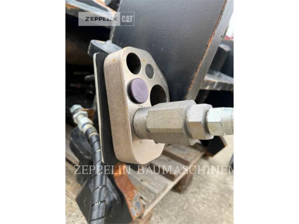 CAT GLV2200MM / CW30 Trancheuse