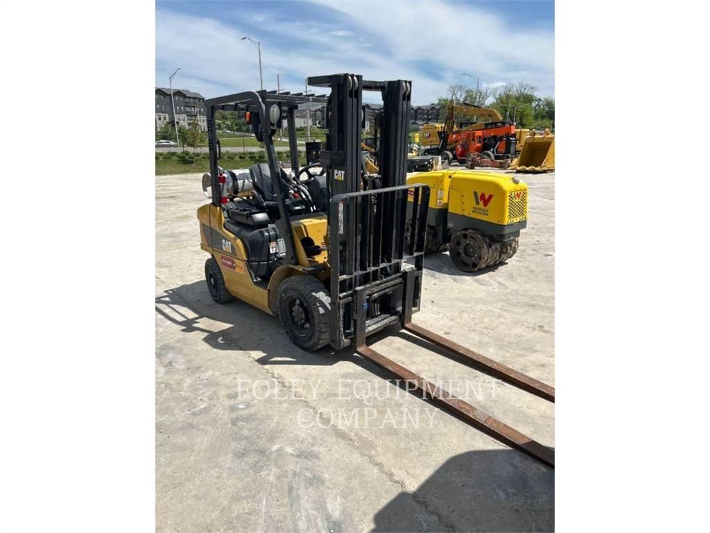 CAT GP25N Pelle de démolition