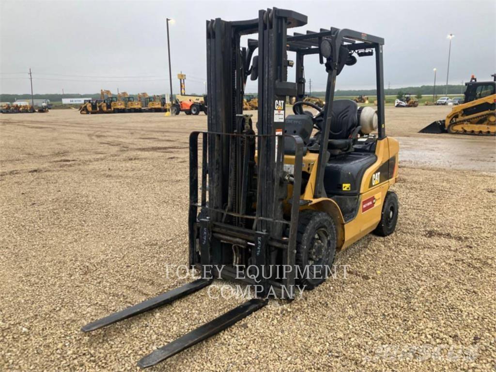 CAT GP25N Pelle de démolition