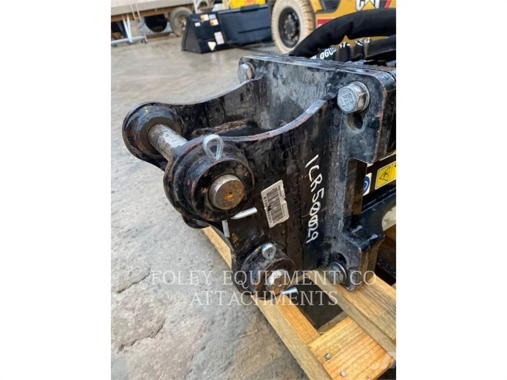 CAT HBB4-302F Pelle sur chenilles