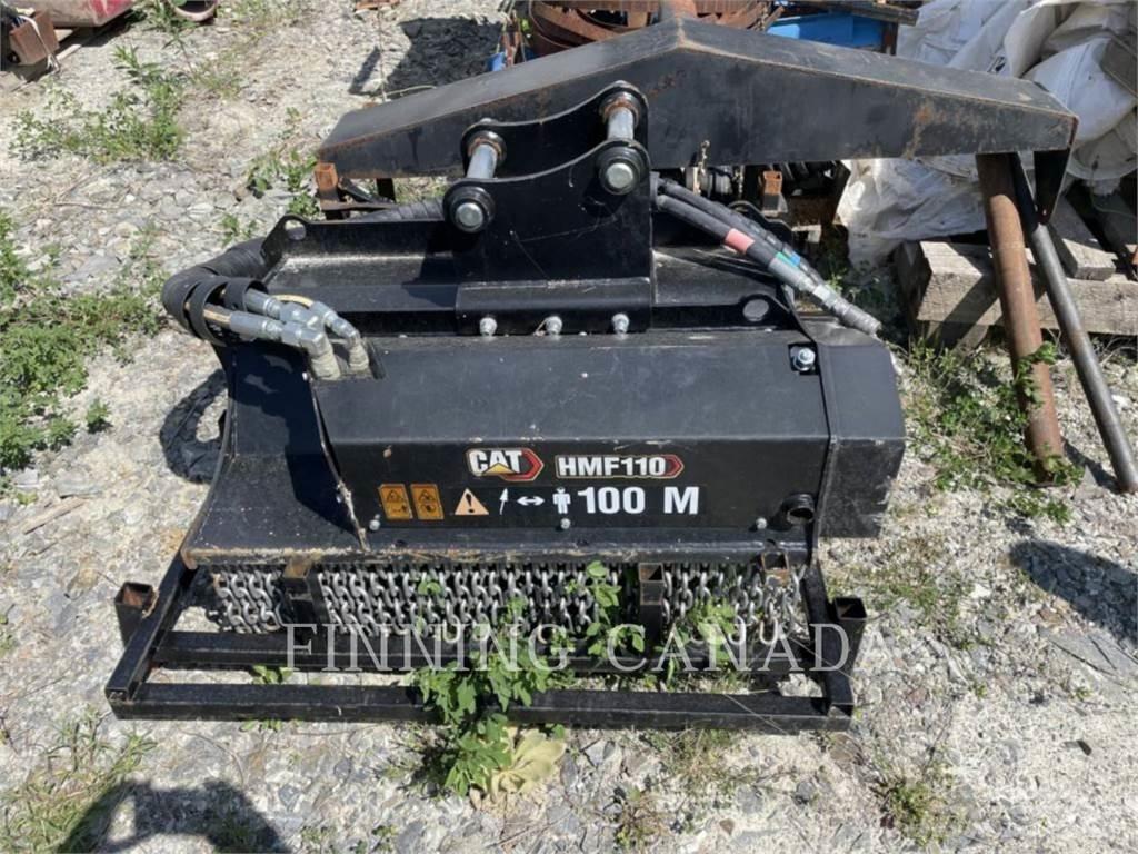 CAT HMF110 Faucheuse