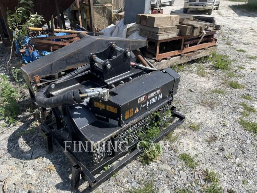 CAT HMF110 Faucheuse