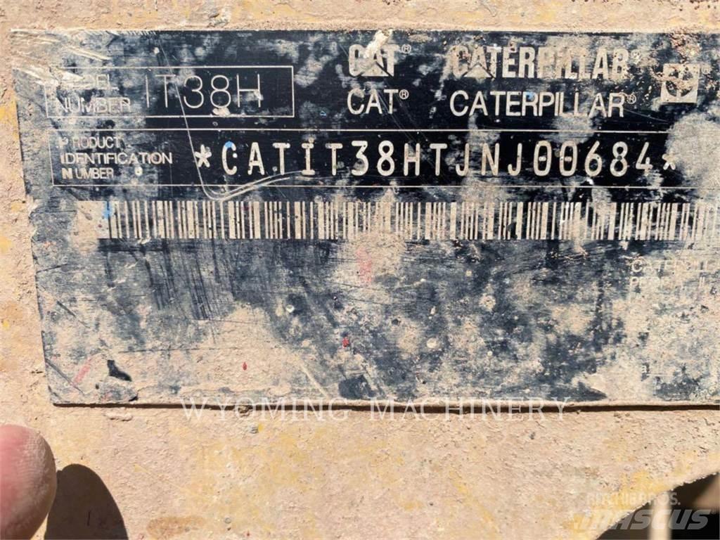 CAT IT38H Chargeuse sur pneus