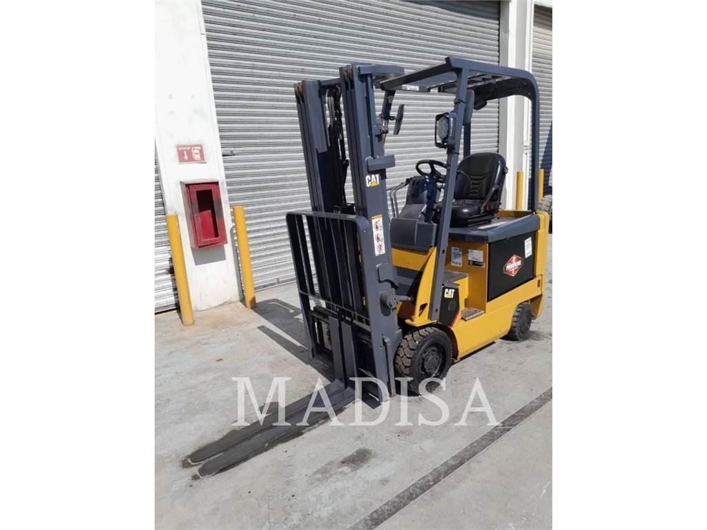 CAT LIFT TRUCKS E3500 Autres Chariots élévateurs