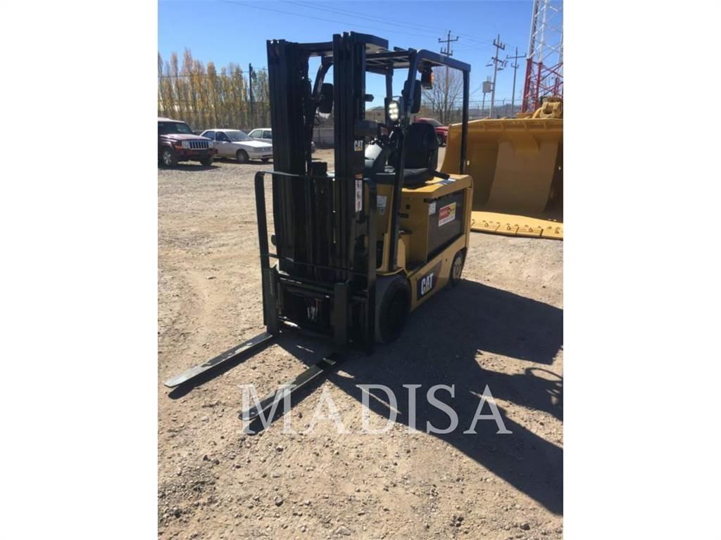 CAT LIFT TRUCKS EC25LN2 Autres Chariots élévateurs