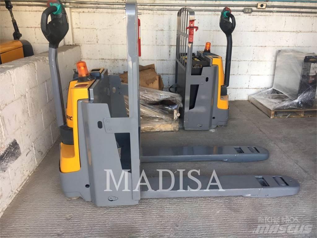 CAT LIFT TRUCKS EJE120E Autres Chariots élévateurs
