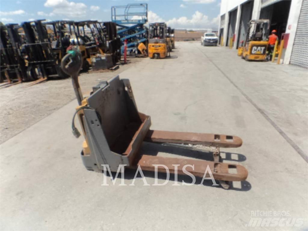 CAT LIFT TRUCKS EJE120E Autres Chariots élévateurs