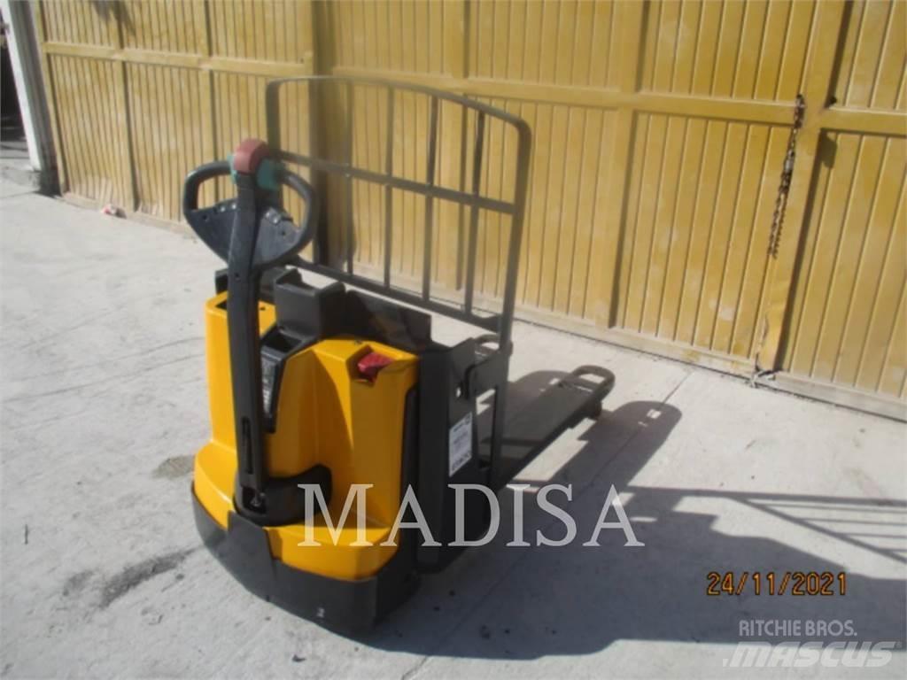 CAT LIFT TRUCKS EJE120E Autres Chariots élévateurs