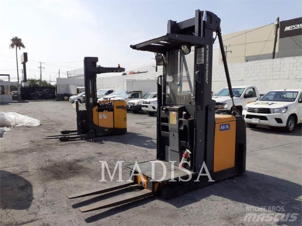 CAT LIFT TRUCKS EKS308 Chariots élévateurs électriques
