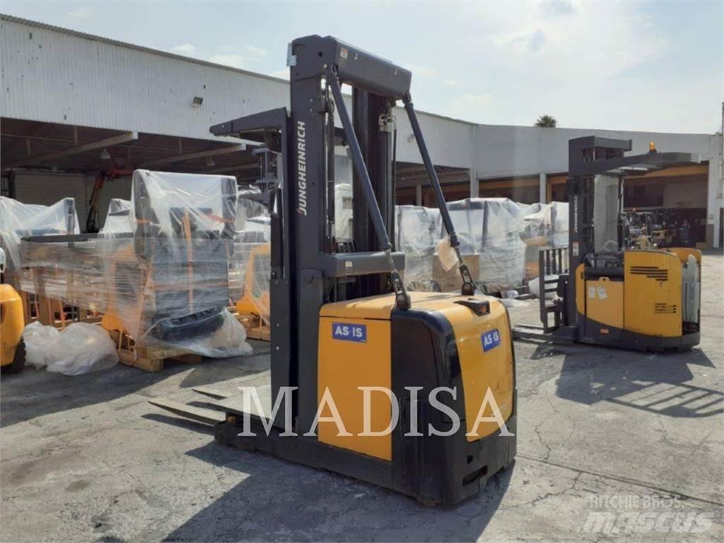CAT LIFT TRUCKS EKS308 Chariots élévateurs électriques