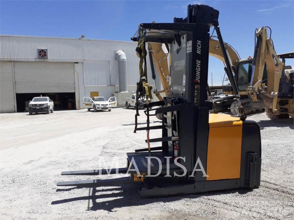 CAT LIFT TRUCKS EKS308 Autres Chariots élévateurs