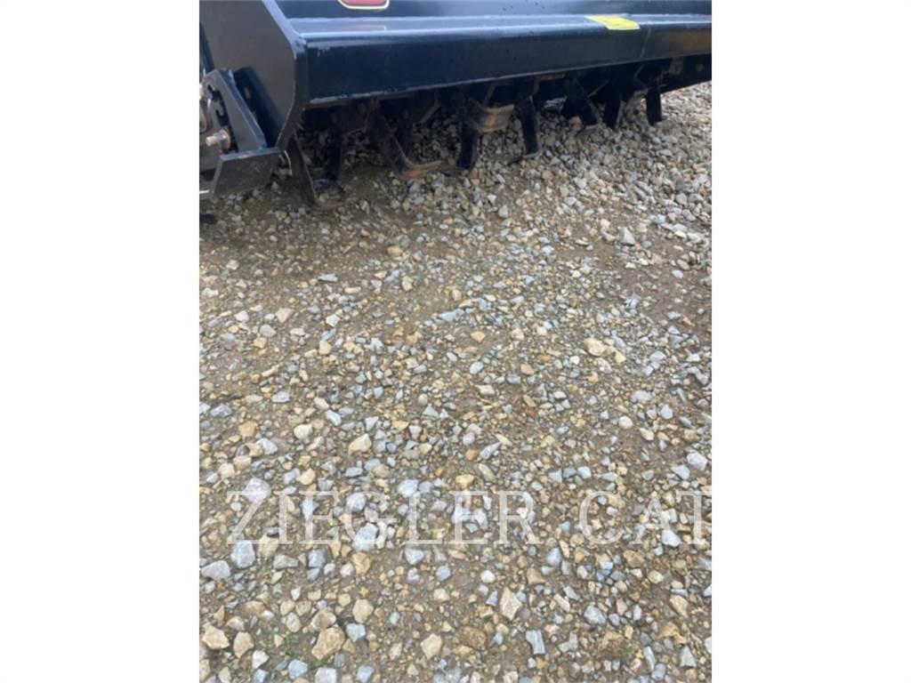 CAT LT118 Herse rotative, rotavator
