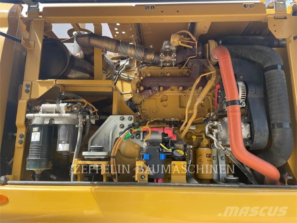 CAT M316-07A Pelle sur pneus
