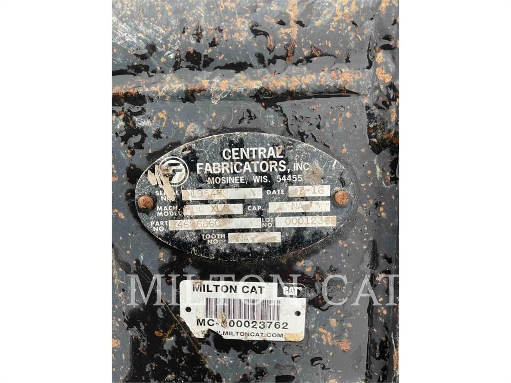 CAT M318F Pelle sur pneus